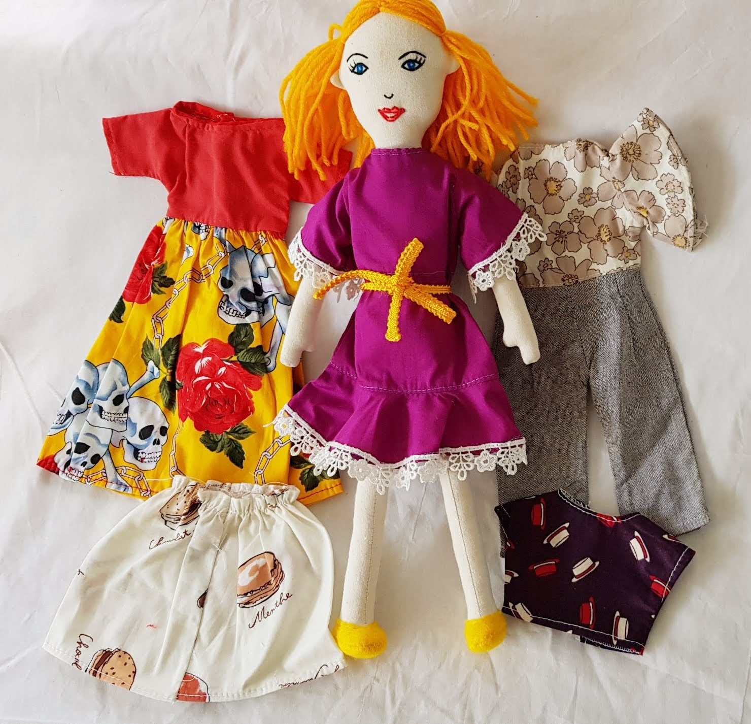 Doll+3 extra outfits 12"  Cutie-2