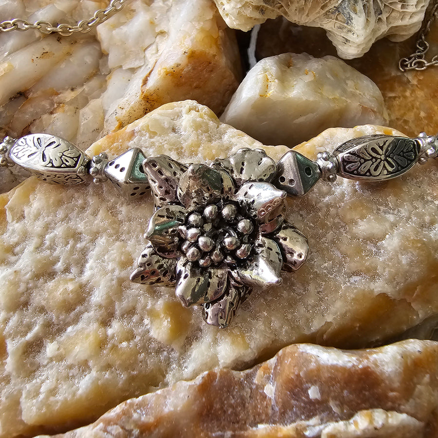 Silver Pendant Necklace
