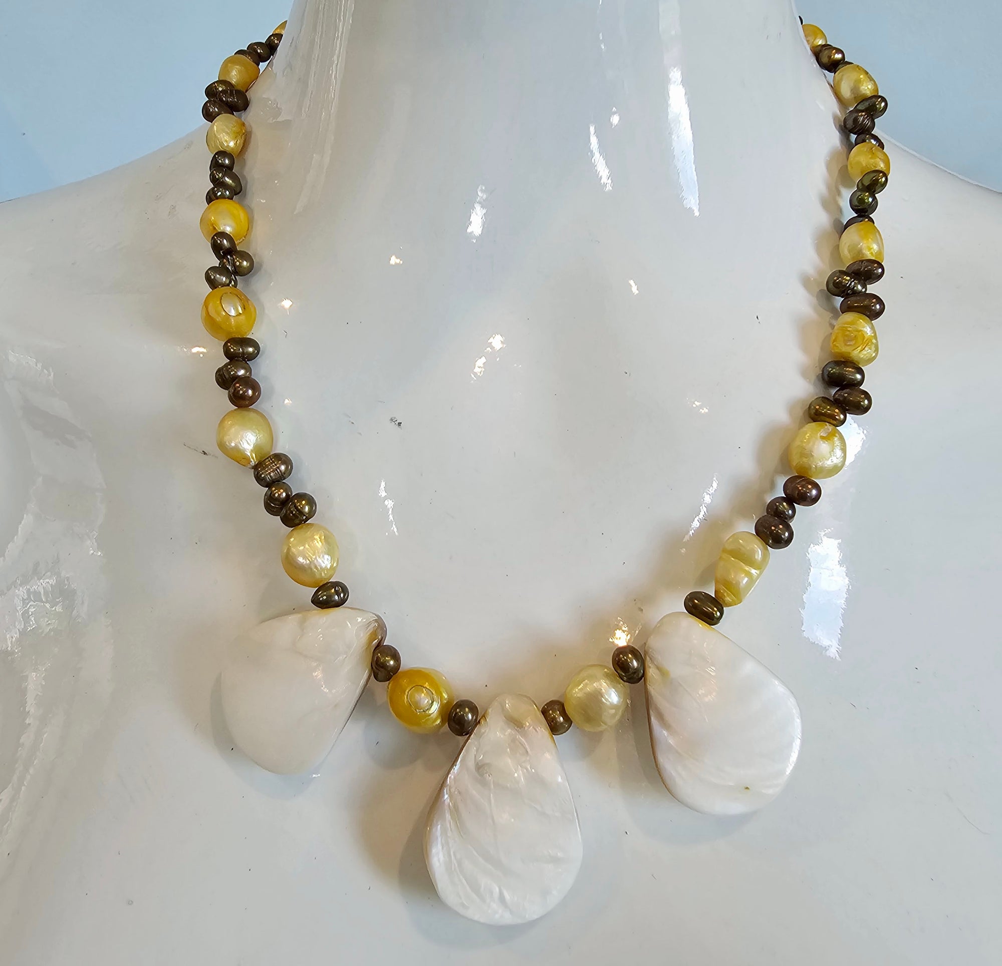 Pearl + Seashell Necklace