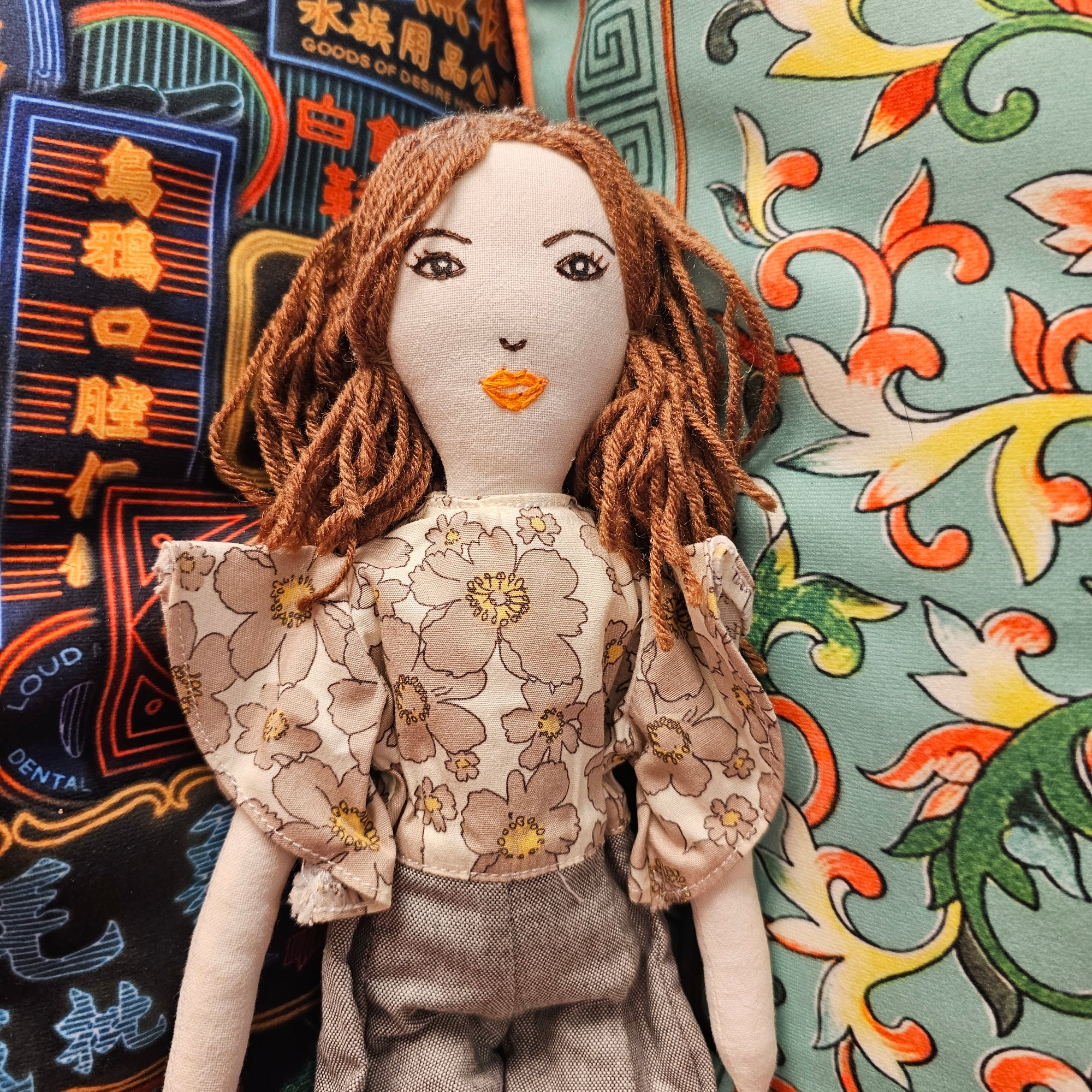 Doll+3 extra outfits 12" Cutie-1
