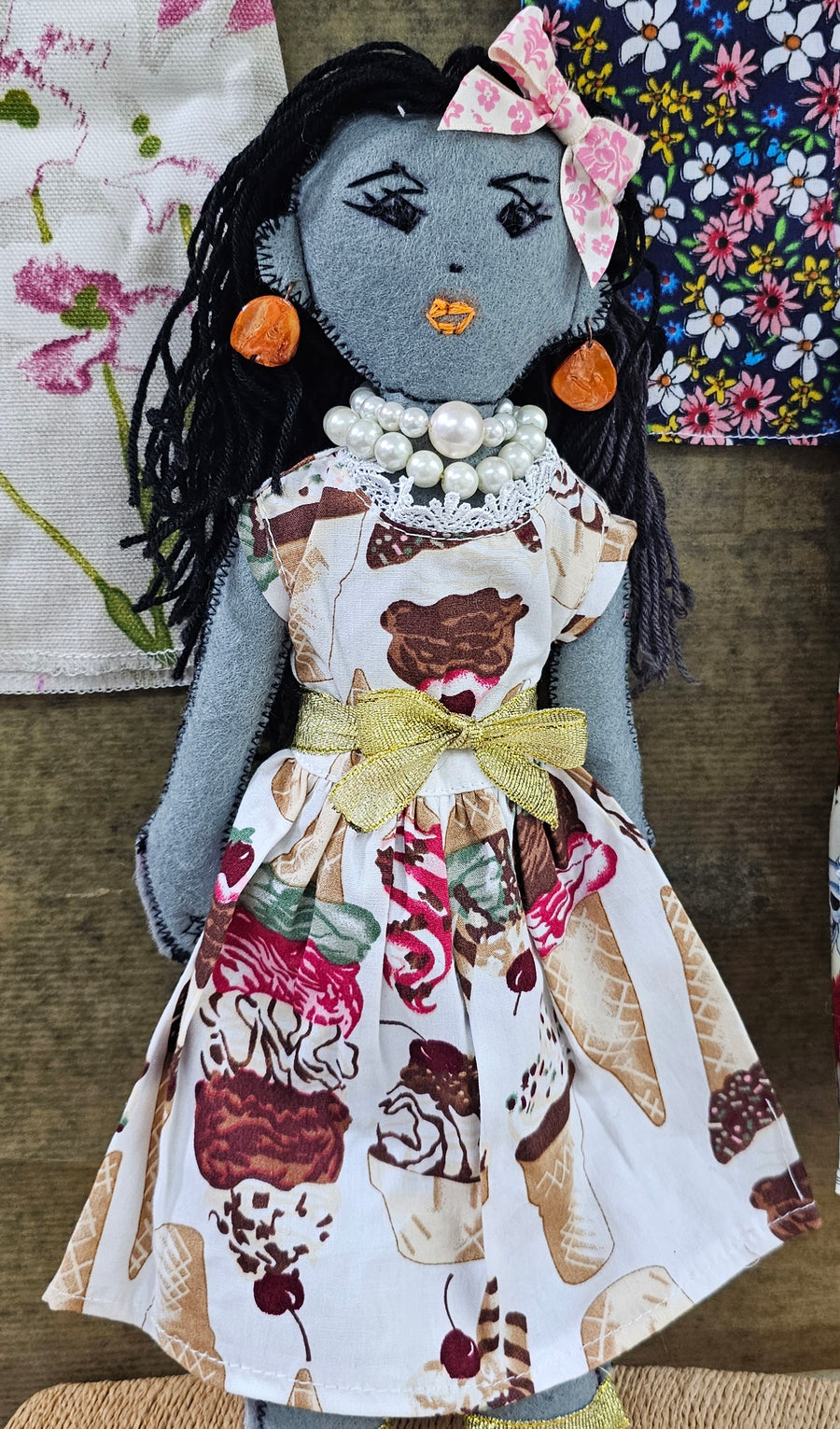 Doll+3 extra outfits 13" cutie -9