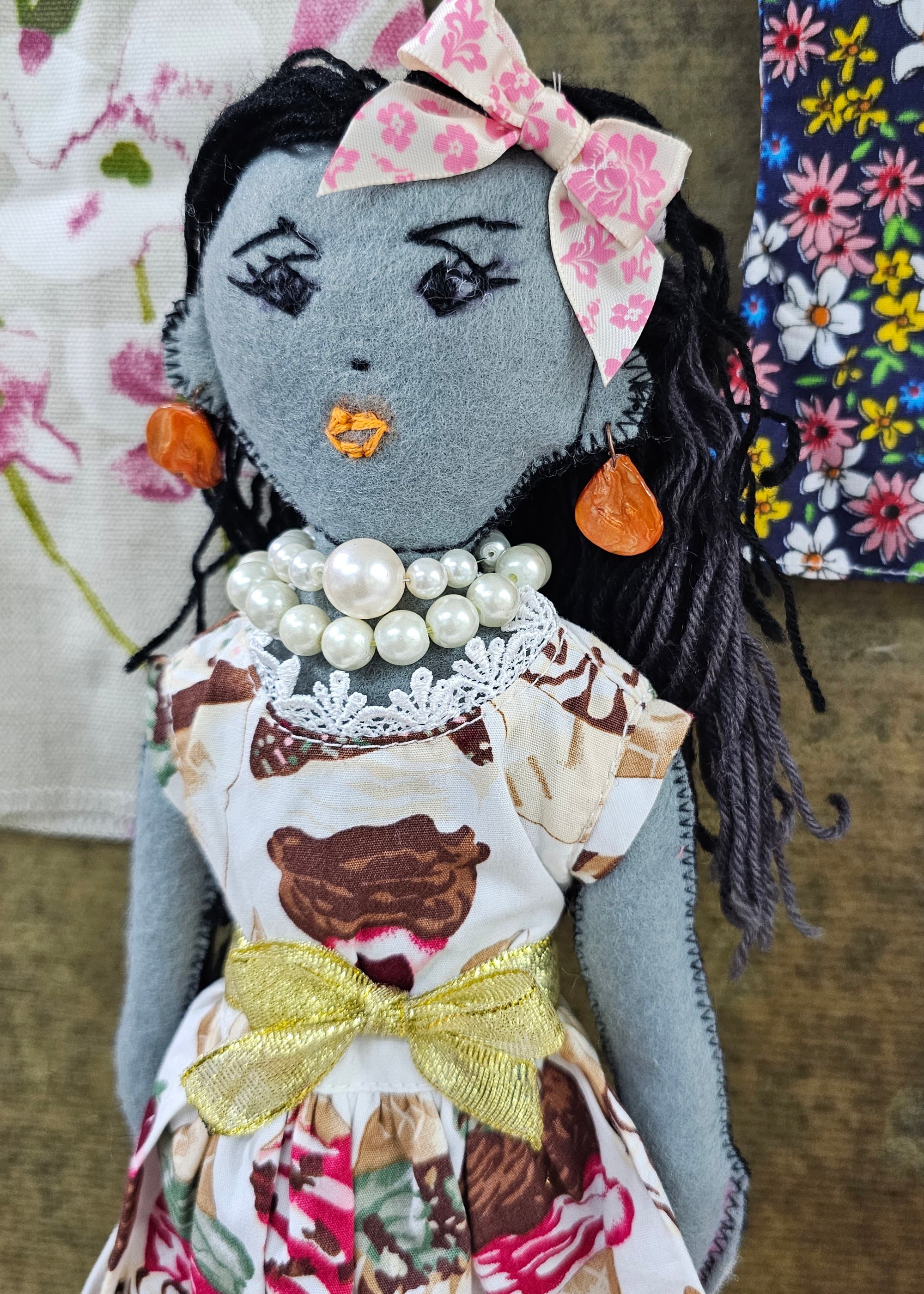 Doll+3 extra outfits 13" cutie -9